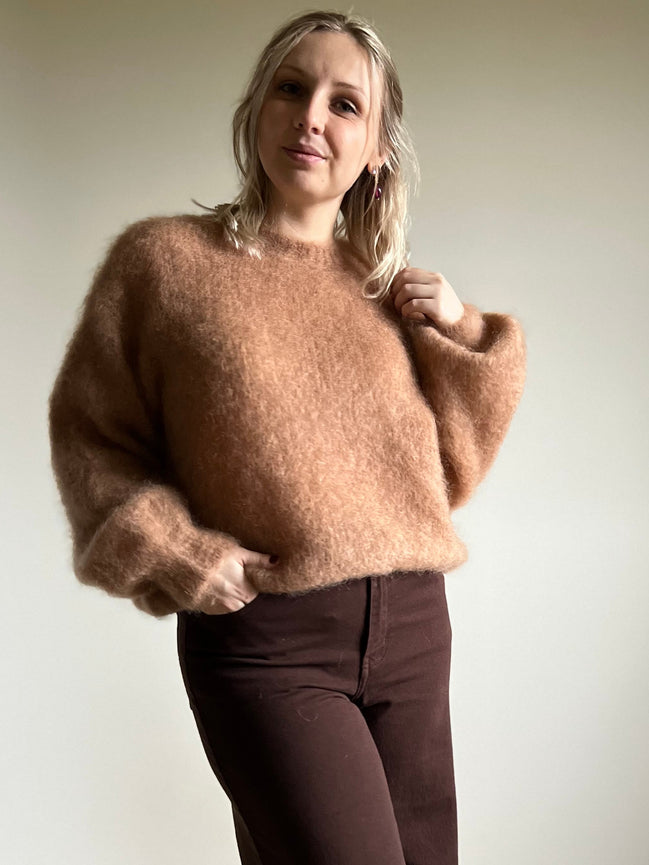 Kid mohair camel knit