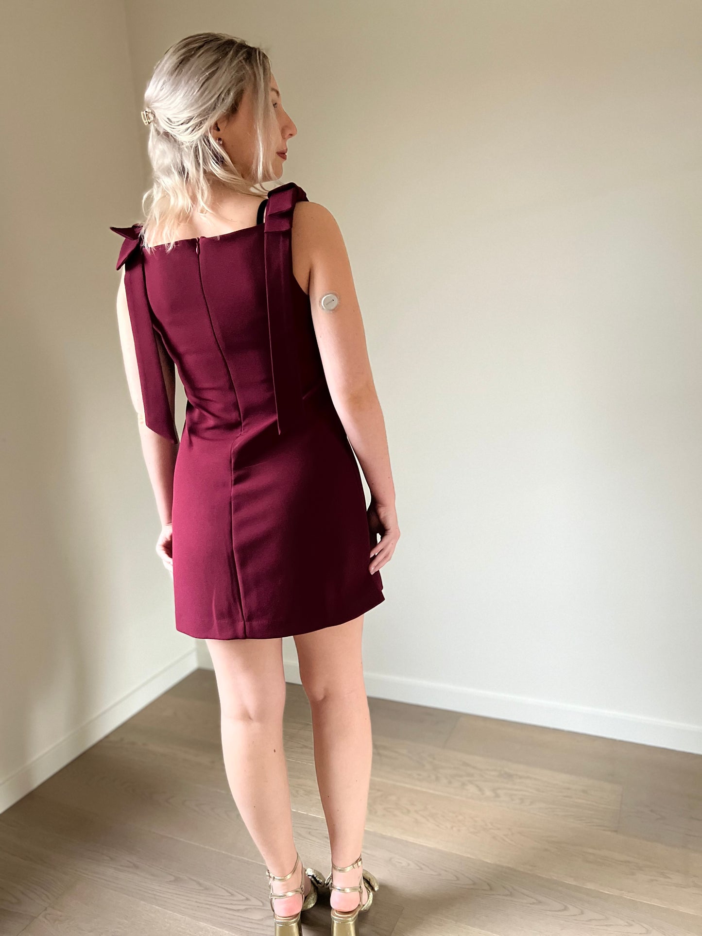 Bow mini dress