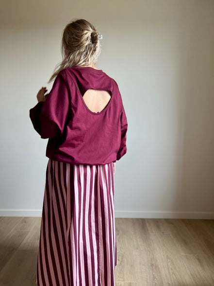 Open back sweater burgundy