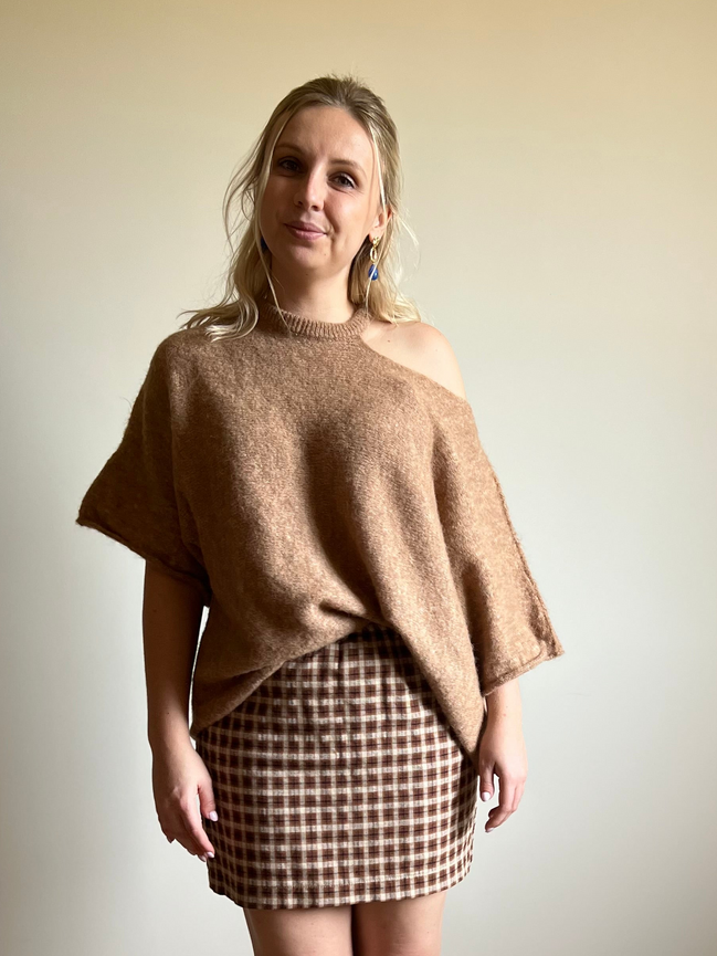 Alpaca knit top camel