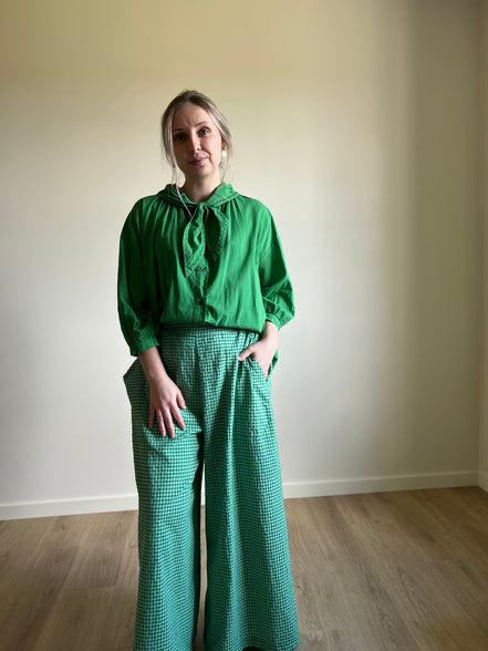 Sailor collar blouse green