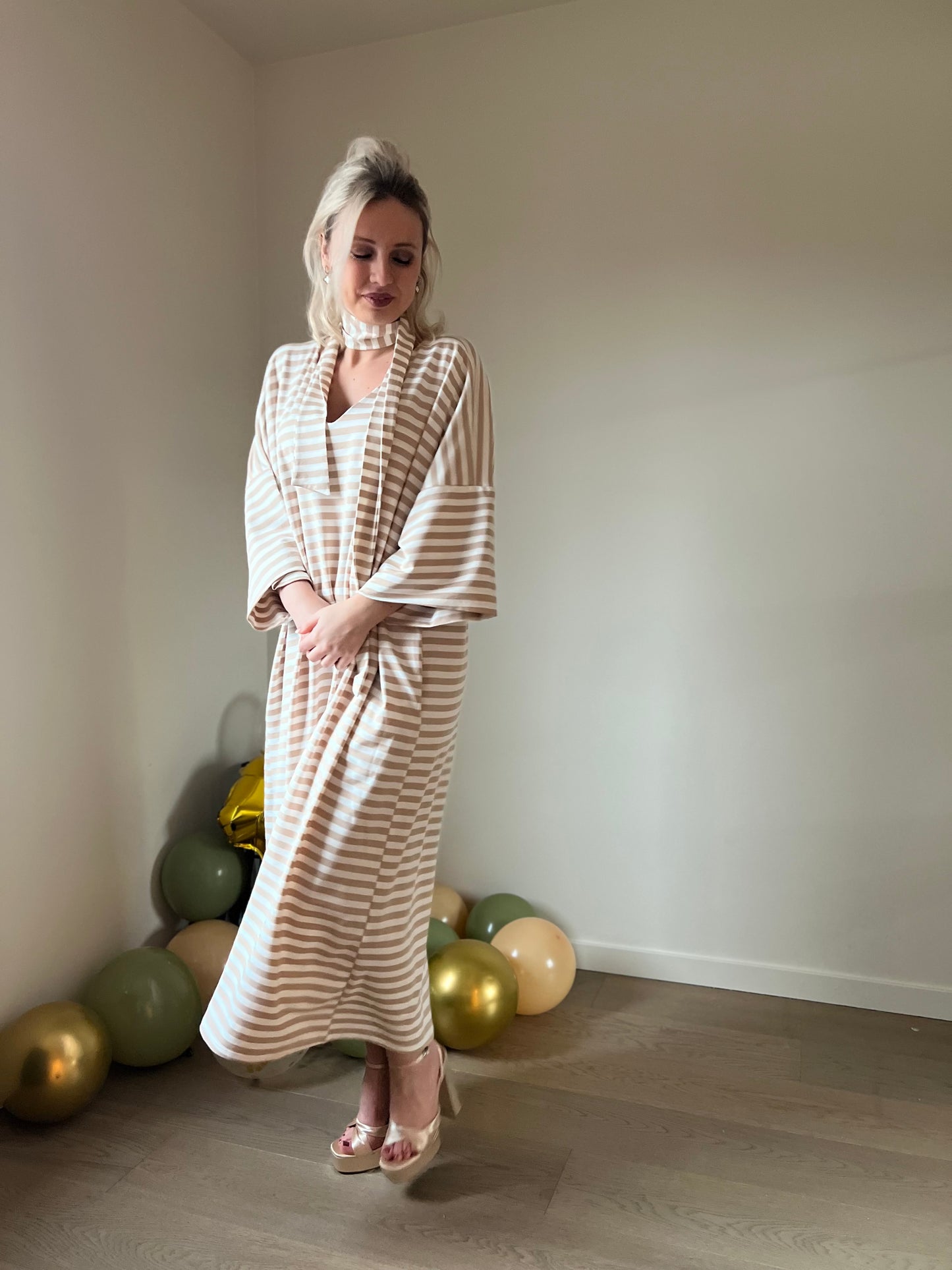 Striped dress beige