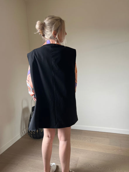 Tailored skirt black