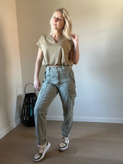 Cargo pants khaki