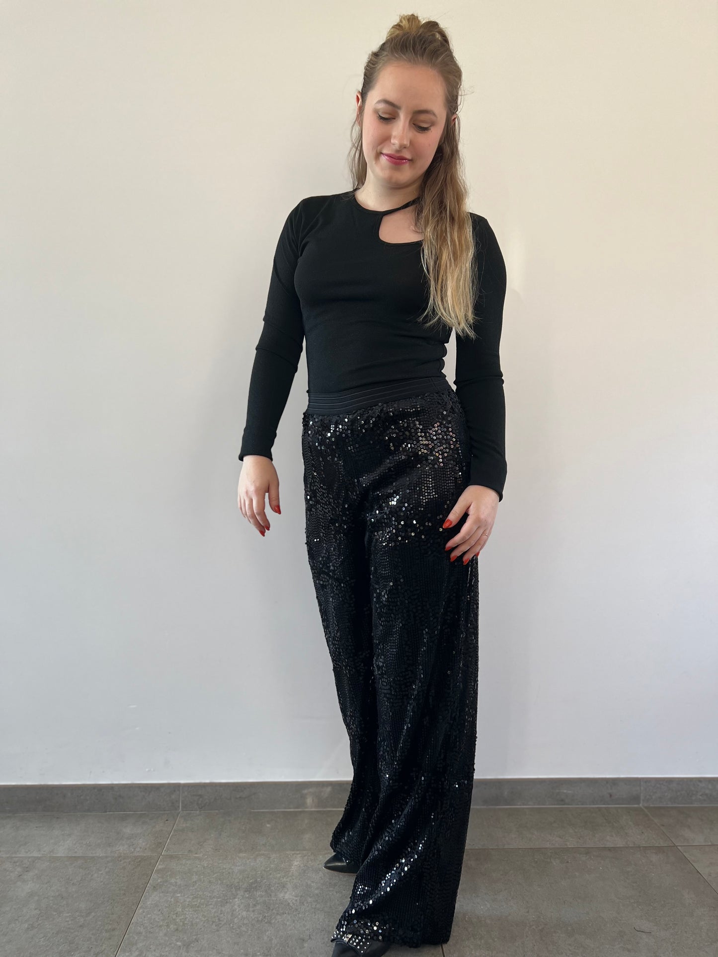 Sequin pants black