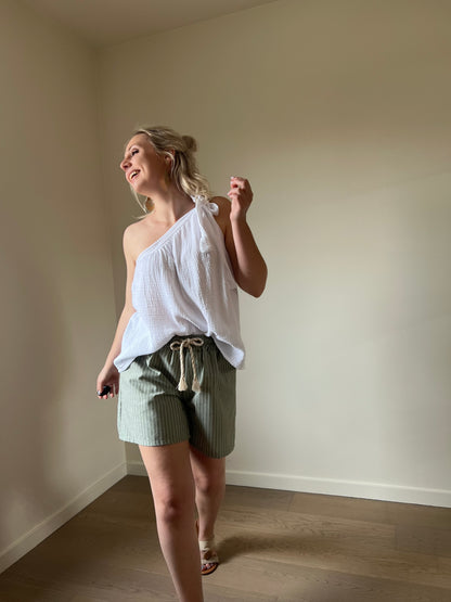 Tetra off-shoulder top