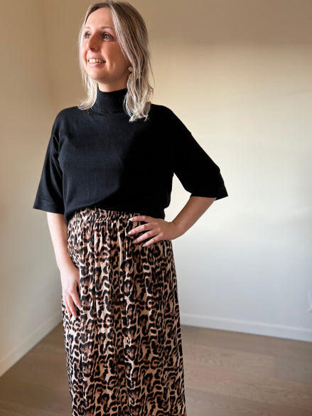 Lizza turtleneck black