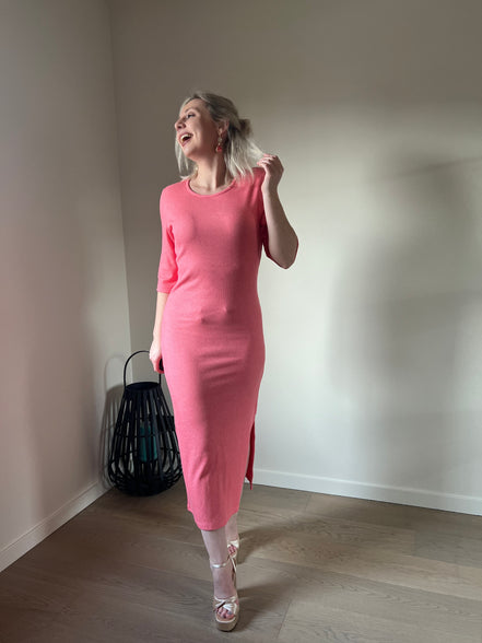 Coral ribbed dress