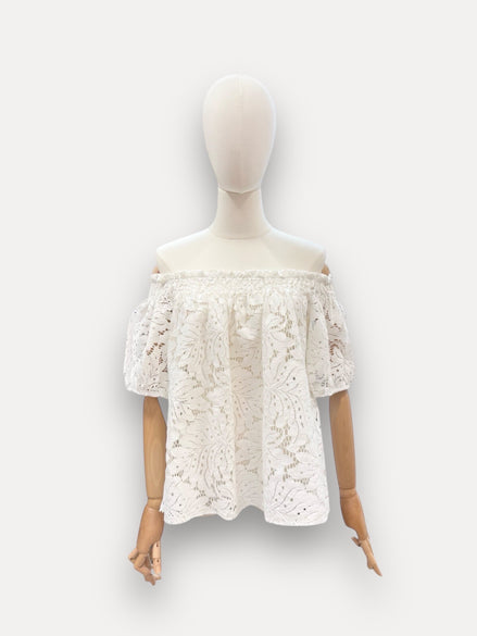 Embroidery top white