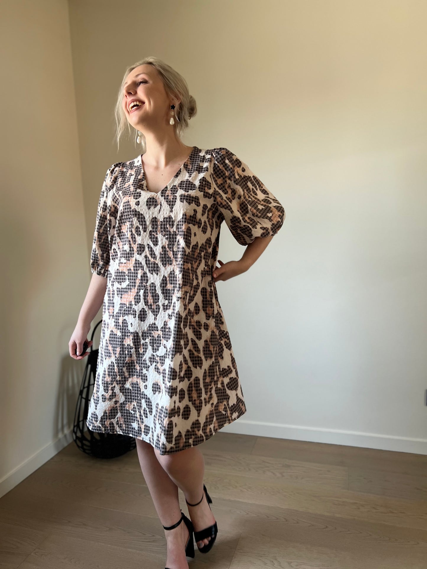 Leopard balloon dress