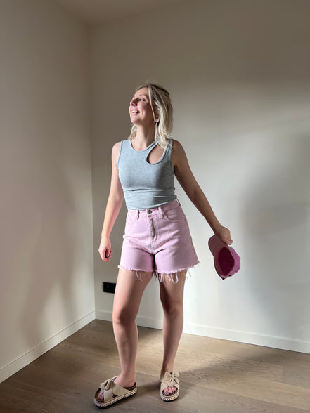 Cut-out top grey