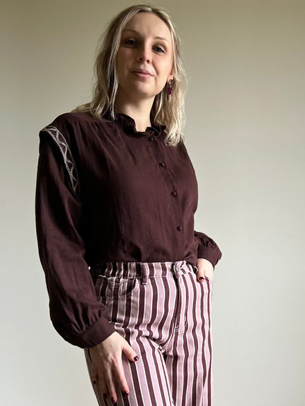 Embroidered blouse choco