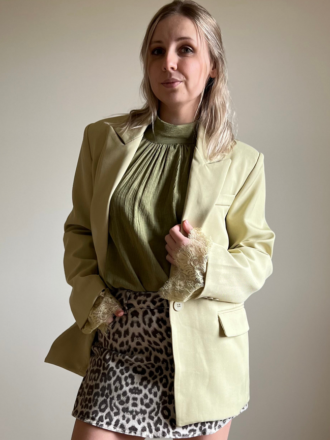 Lace blazer green
