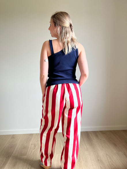 Barrel pants striped red