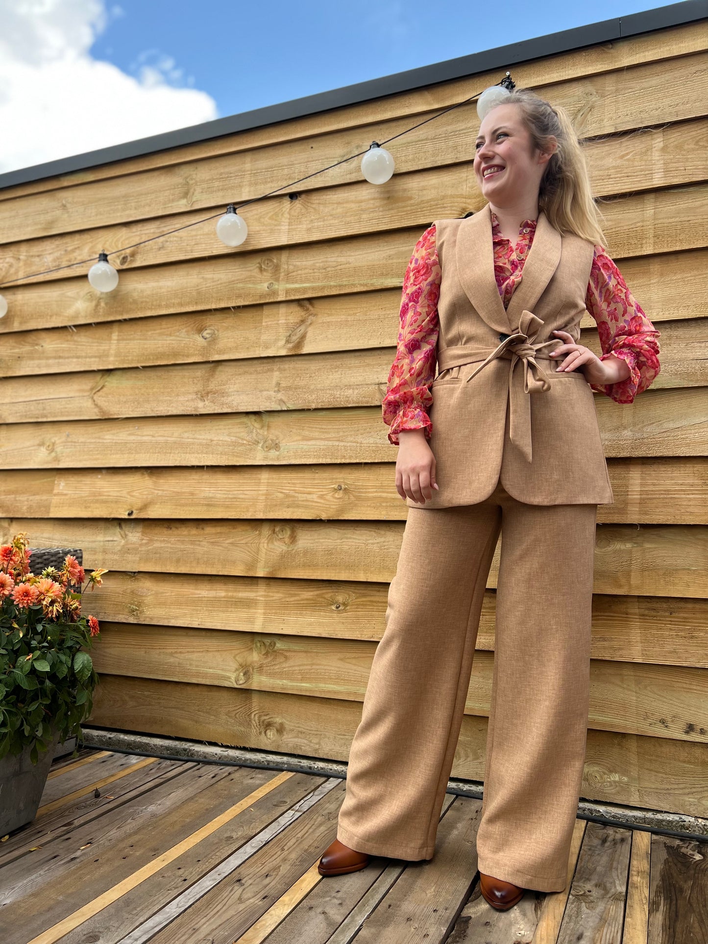 Loose tailored pants camel