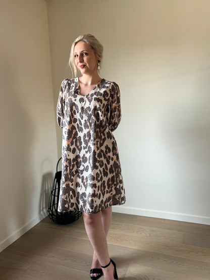 Leopard balloon dress