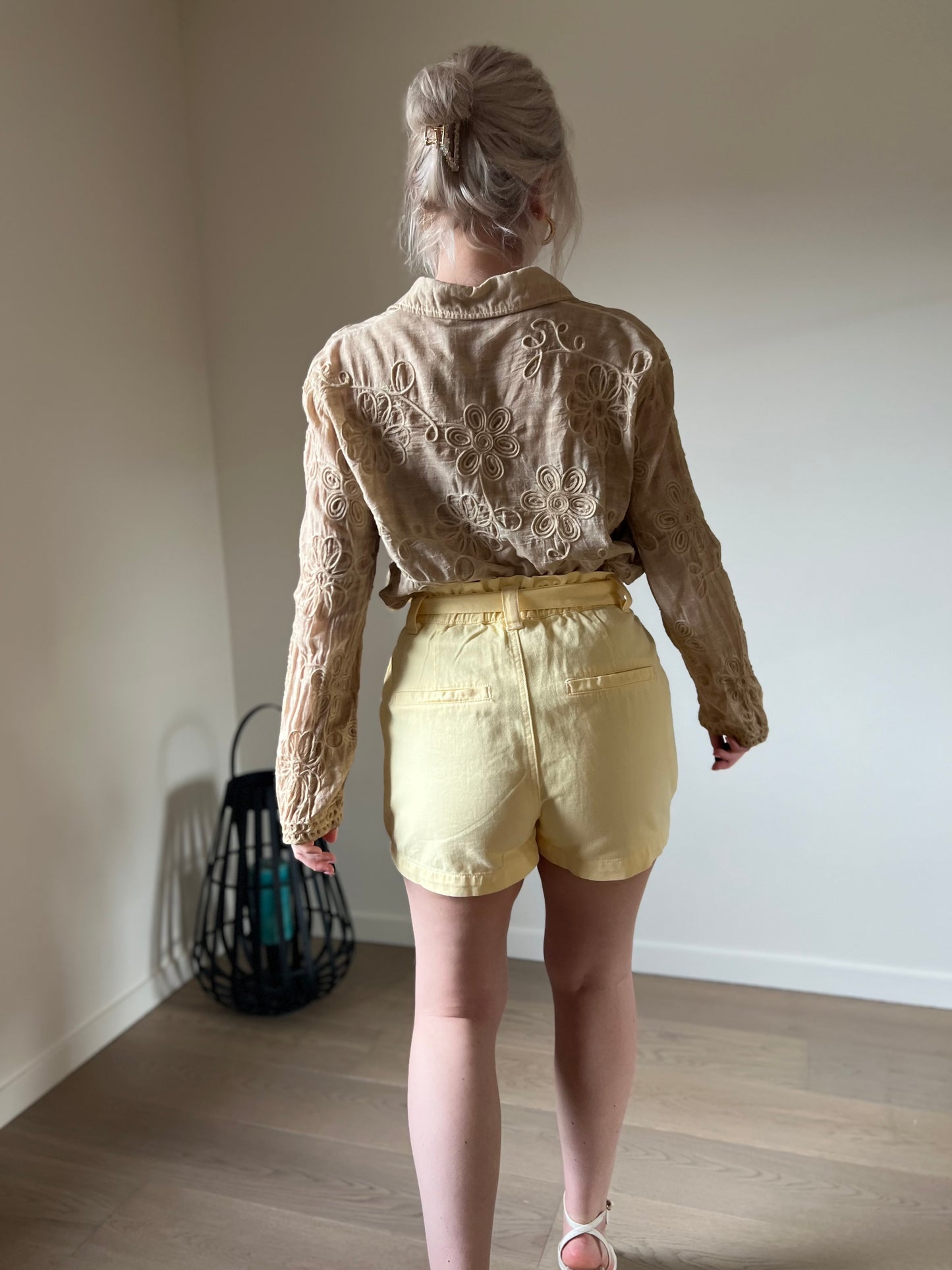 Taupe flower shirt