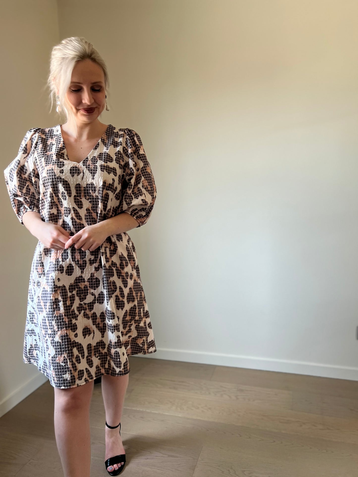 Leopard balloon dress