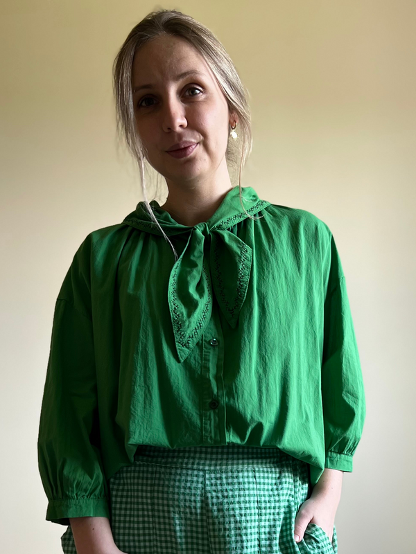 Sailor collar blouse green