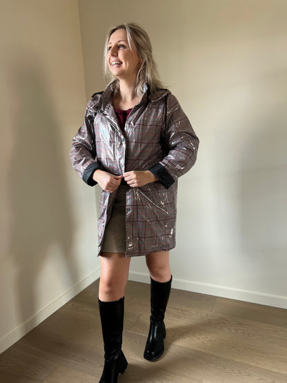 Raincoat checkered