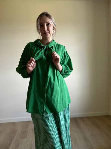 Sailor collar blouse green