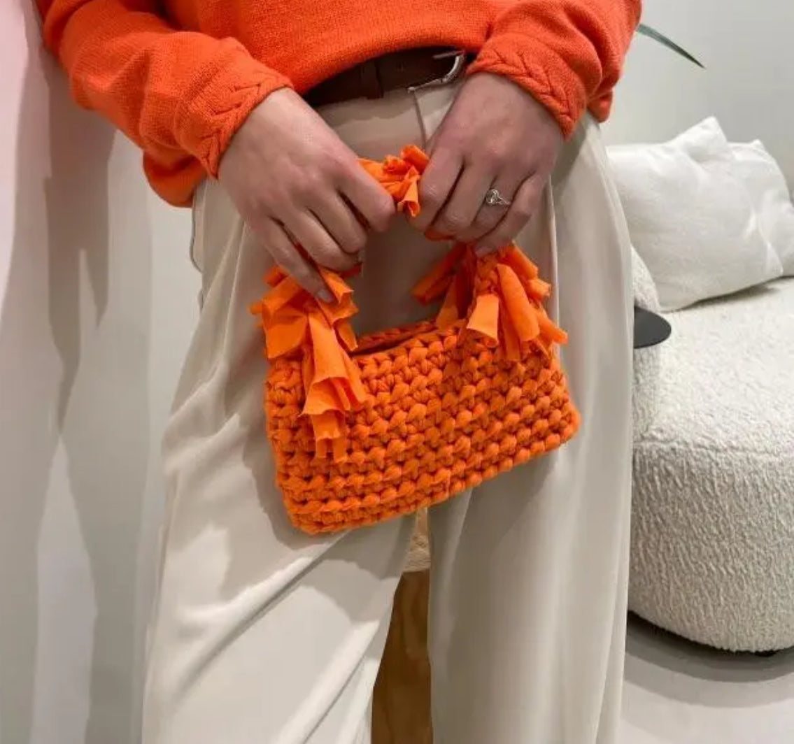 Mini ruffle bag orange