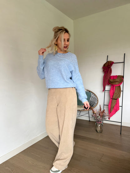 Heart off-shoulder sweater blue