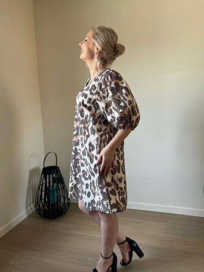 Leopard balloon dress