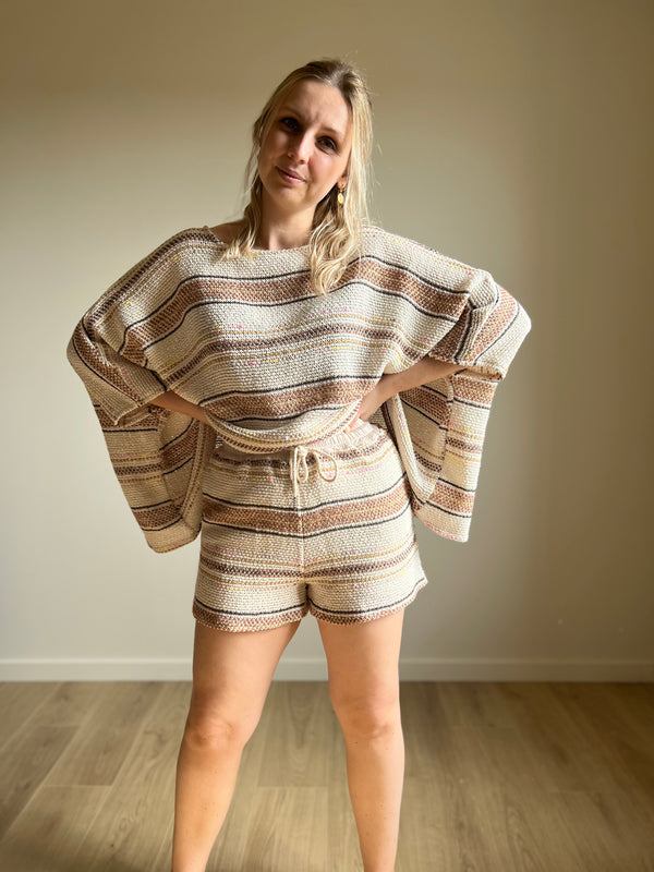 Knitted shorts - cream striped