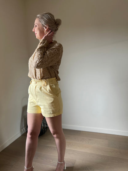 Yellow short