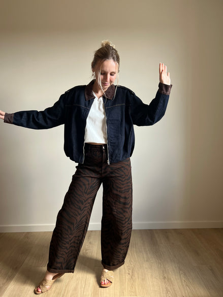 Zebra Barrel Jeans - brown