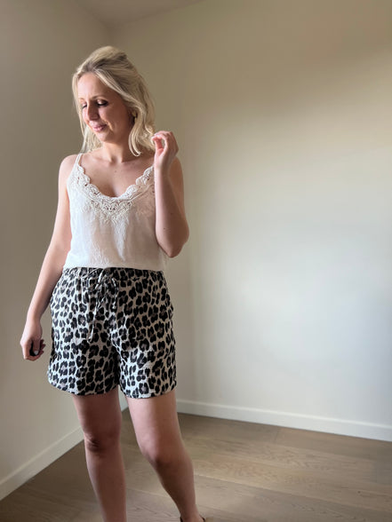 Crochet top beige