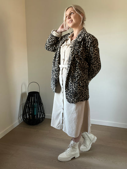 Leopard blazer