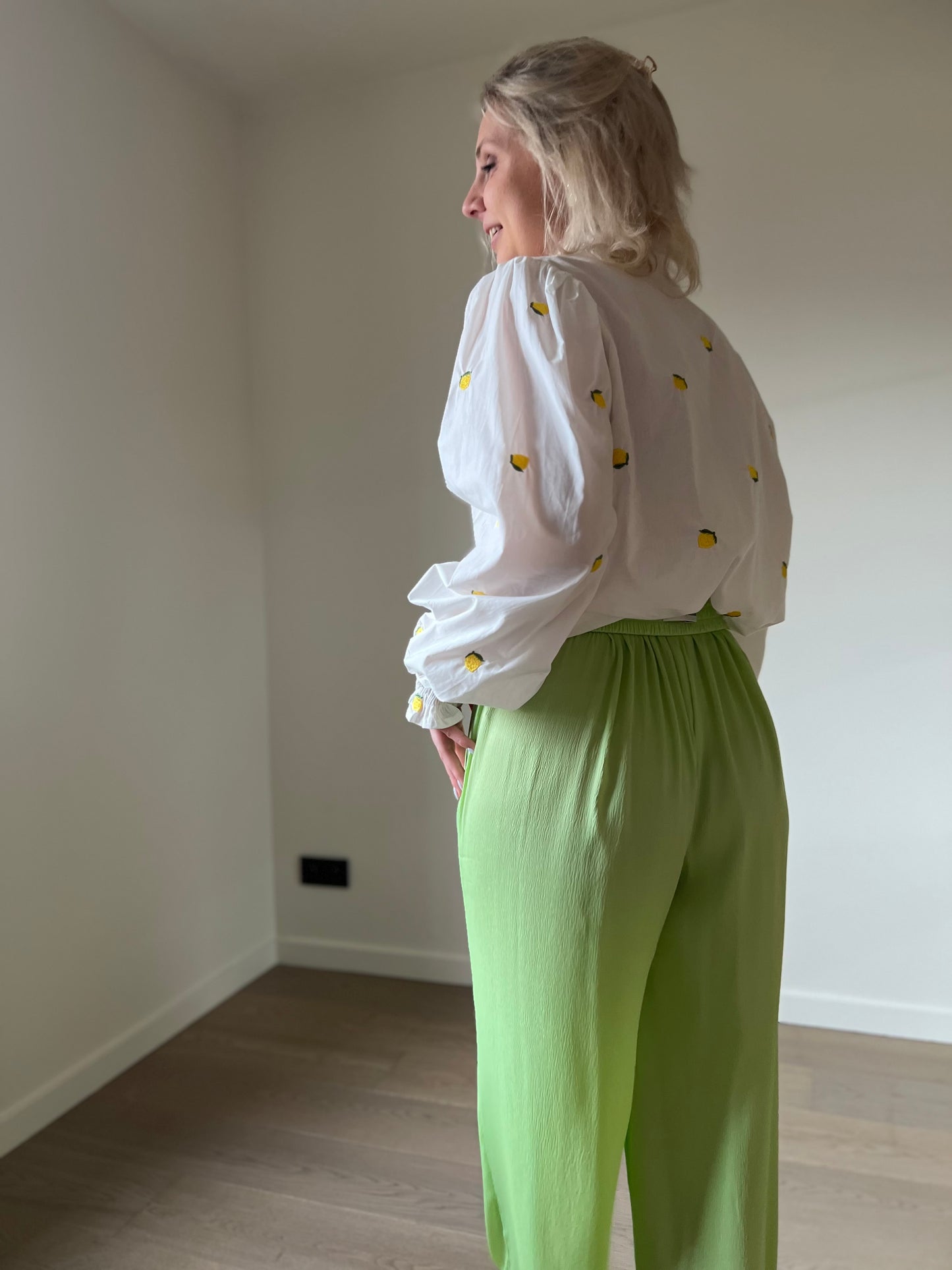 Tess pants green