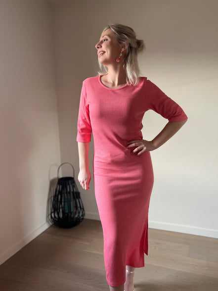 Coral ribbed dress