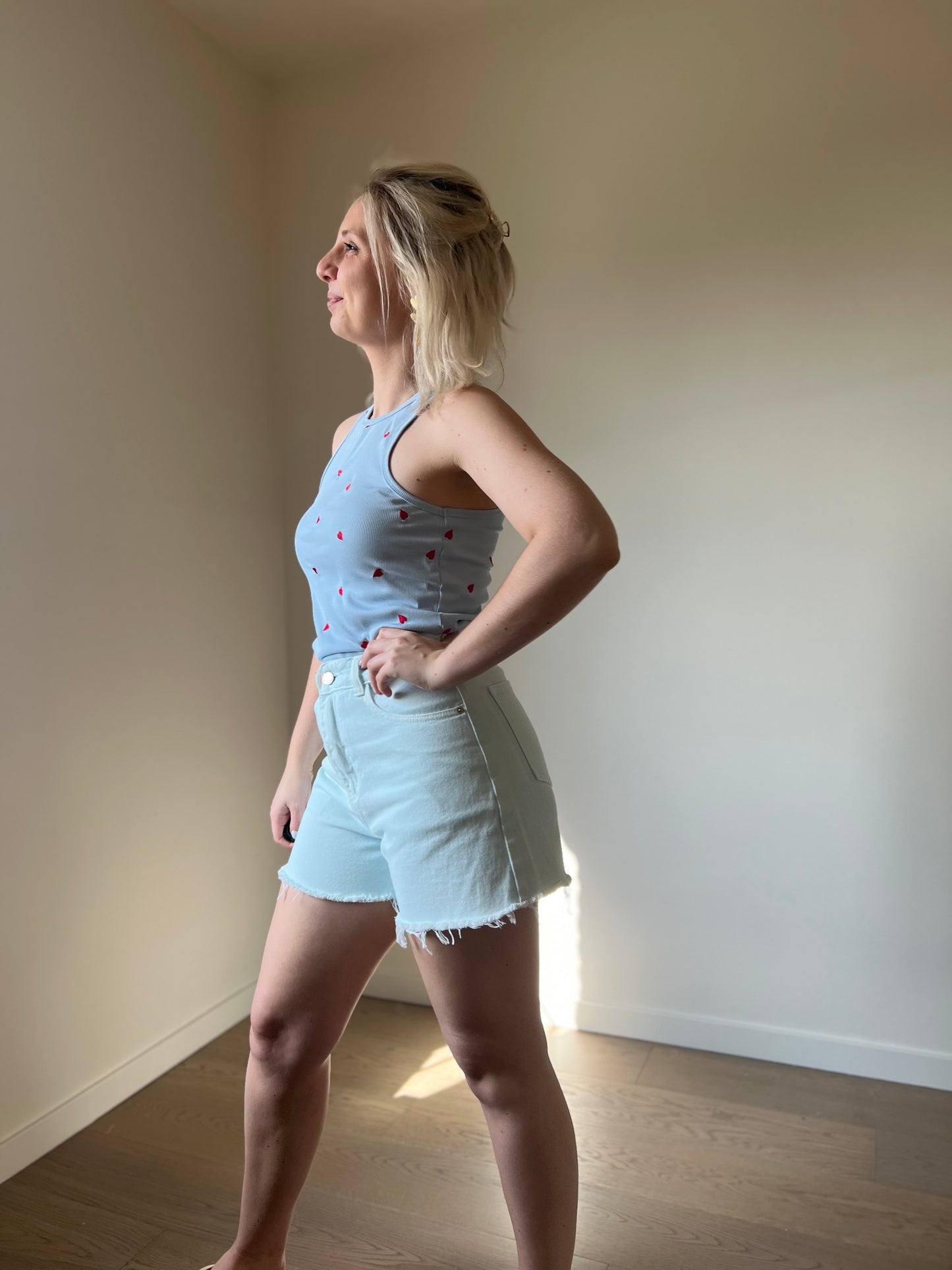 Washed blue short