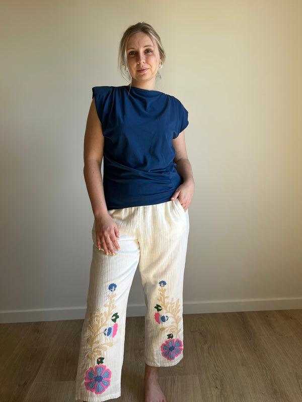 Bloom embroidered pants