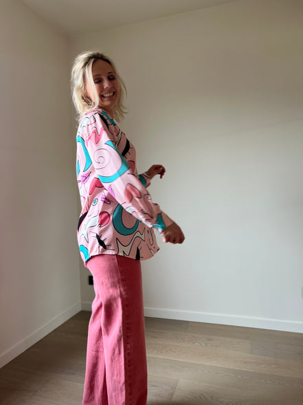Abstract shirt pink