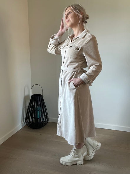 Velour dress beige