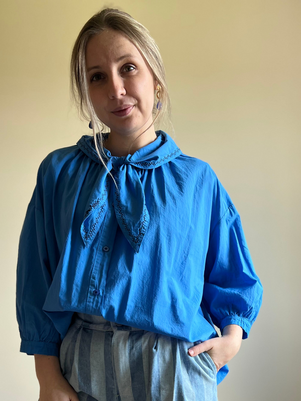 Sailor collar blouse blue