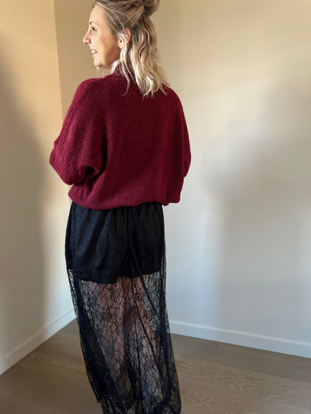 Lace skirt black