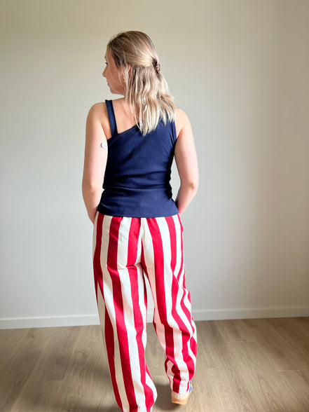 Barrel pants striped red