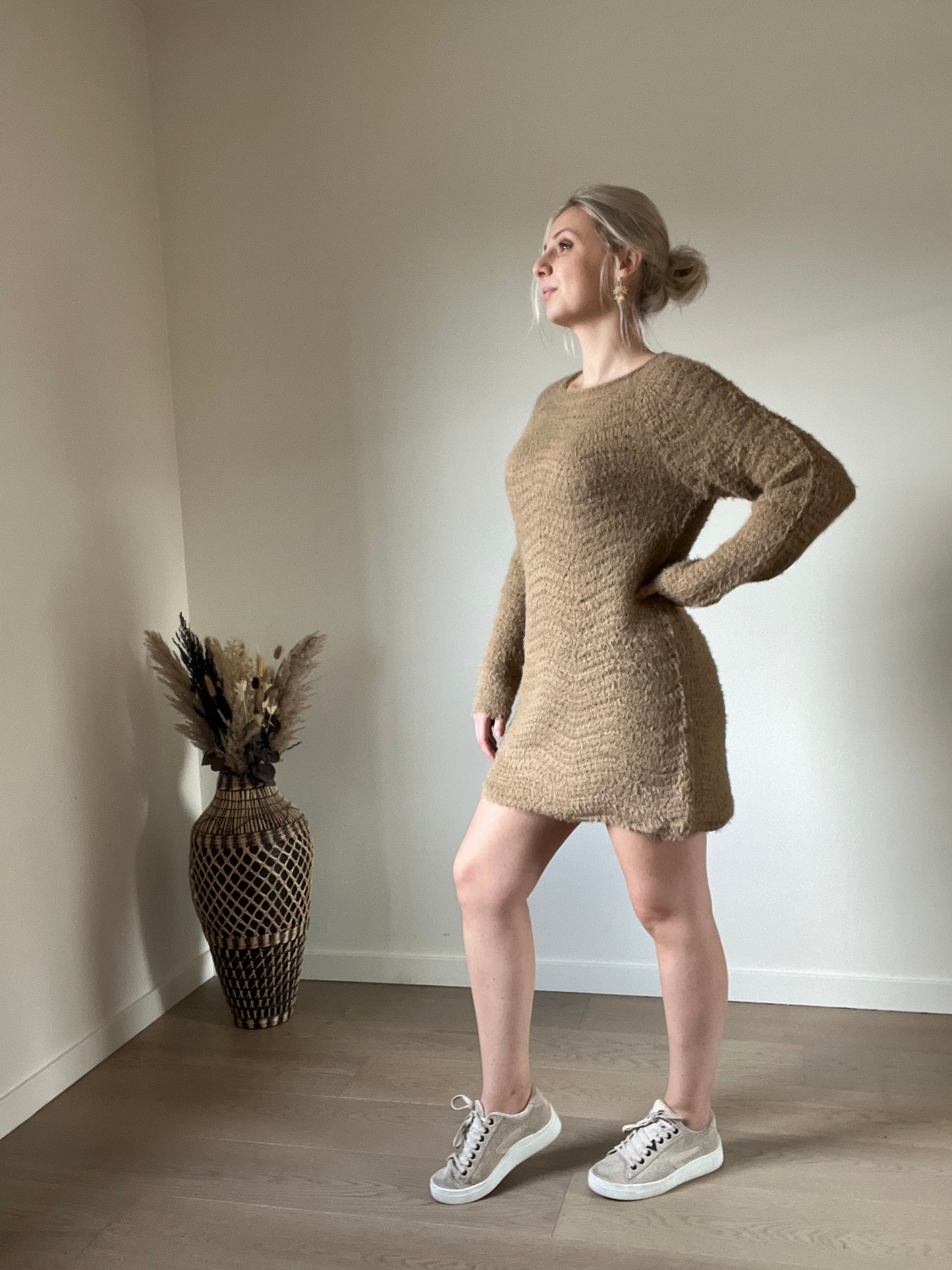 Furry dress camel