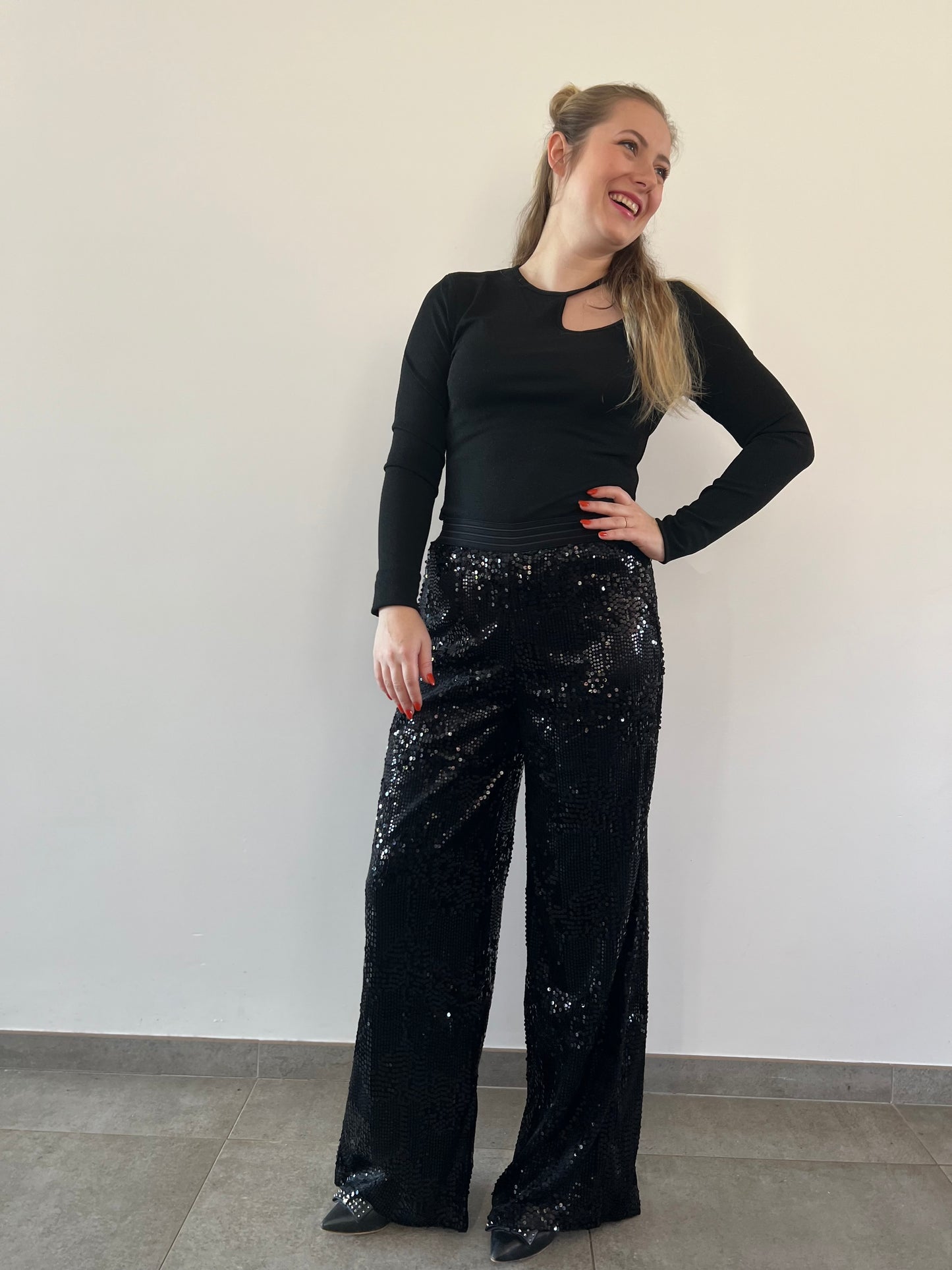 Sequin pants black