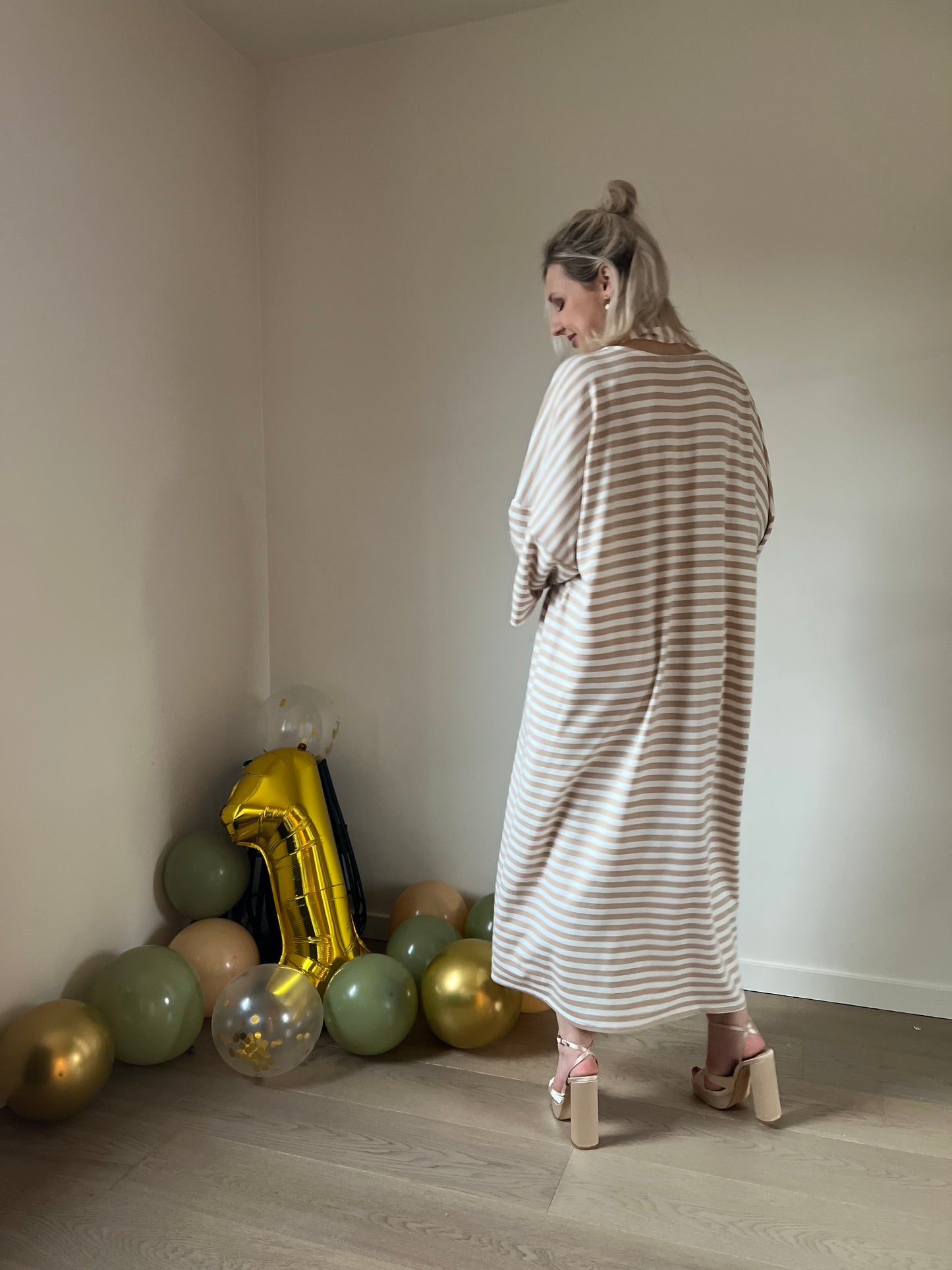 Striped dress beige