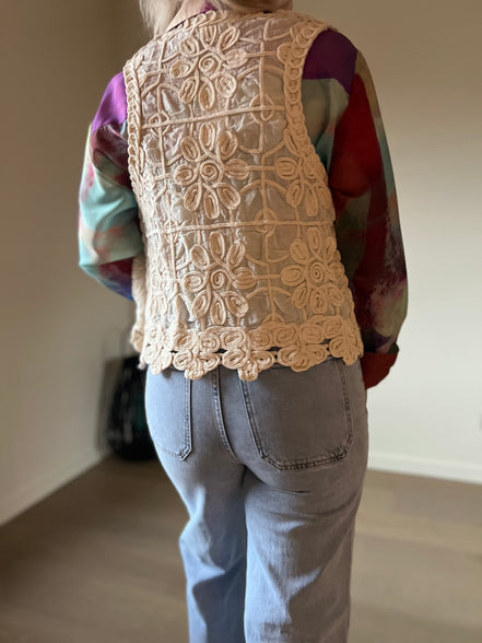 Crochet gilet beige