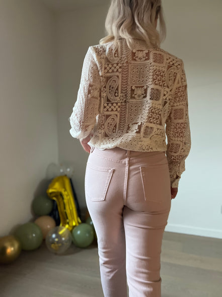 Cropped straight jeans pink