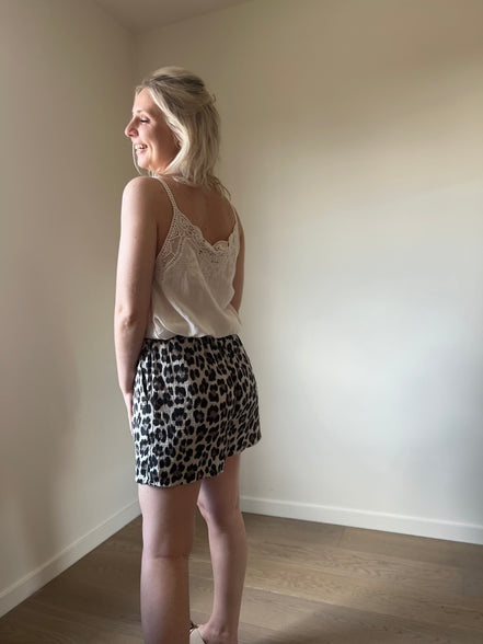 Crochet top beige