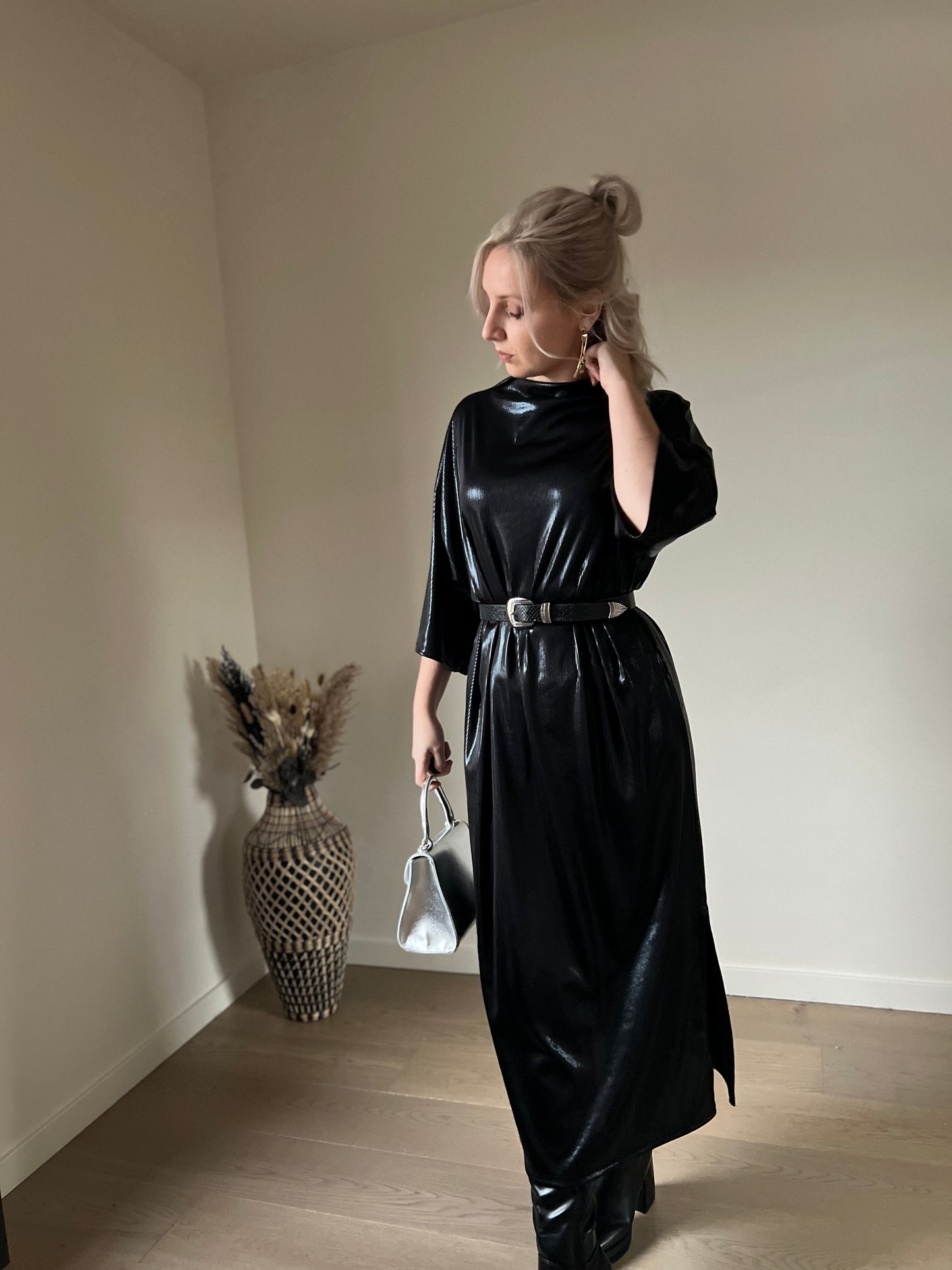 Nox dress black