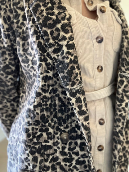 Leopard blazer